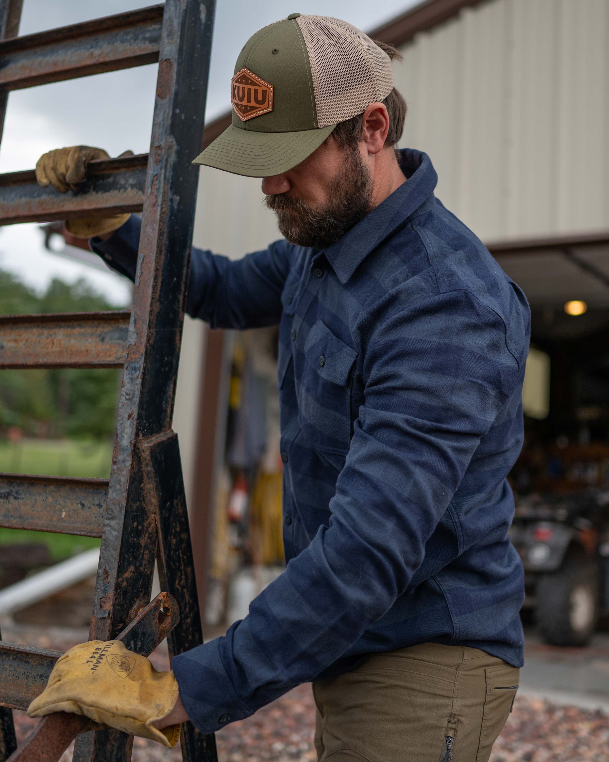 Outlet Field Flannel Shirt | Red/Black Buffalo Check - Image 6