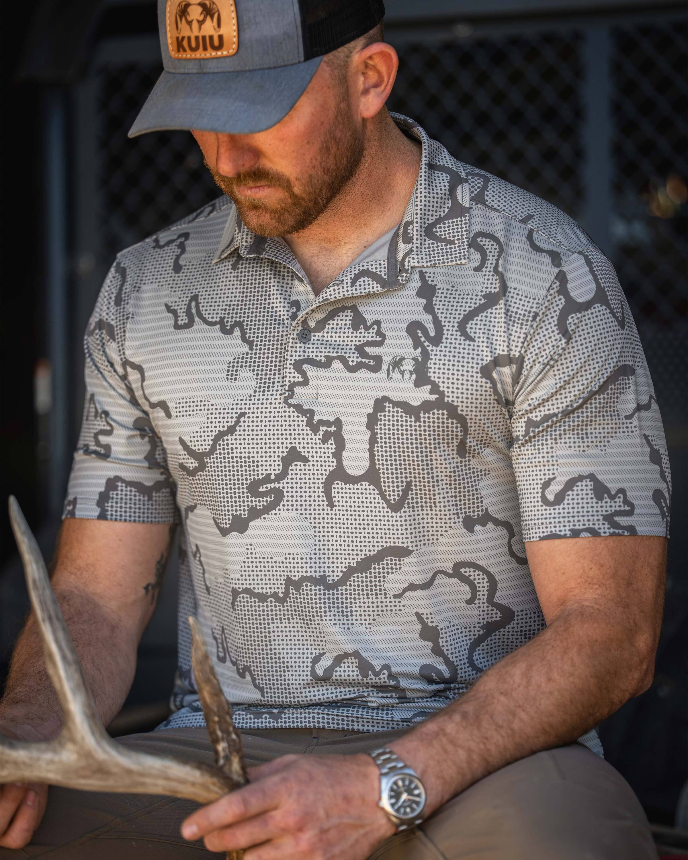 KUIU Performance Polo | Stone Tonal - Image 4