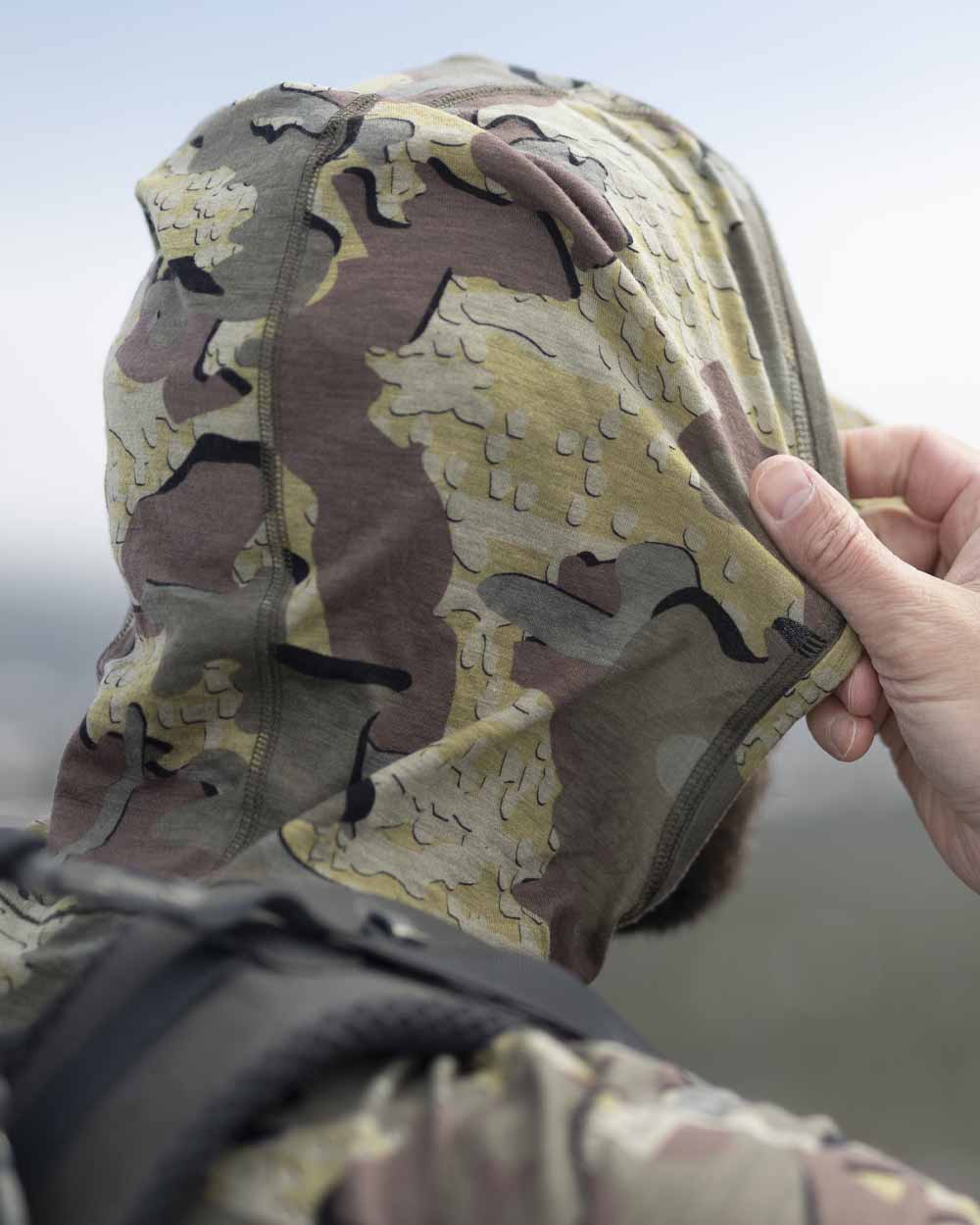 ULTRA Merino 120 LT LS Hoodie | Vias - Image 6