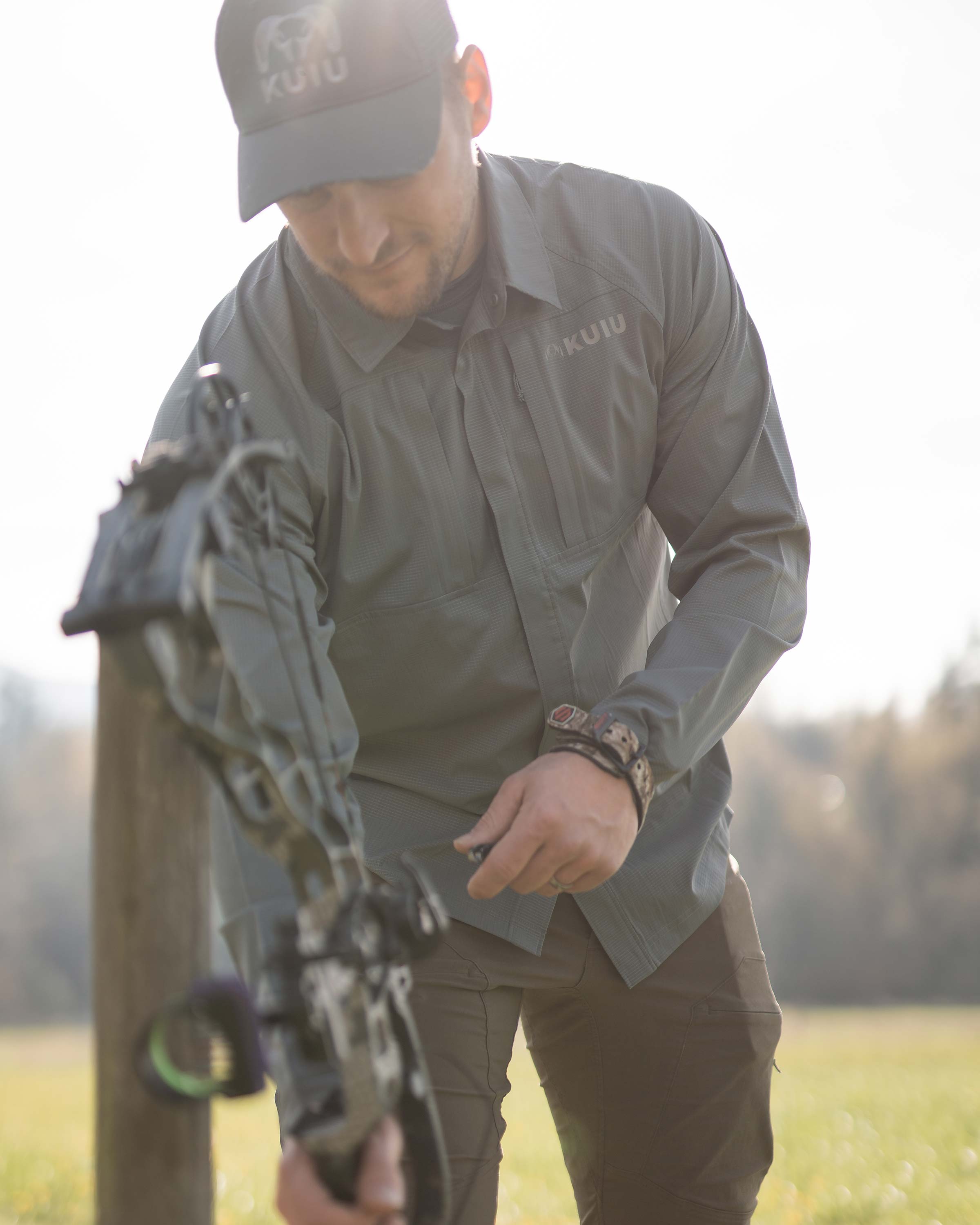 Tiburon Hybrid Snap Shirt | Khaki - Image 9