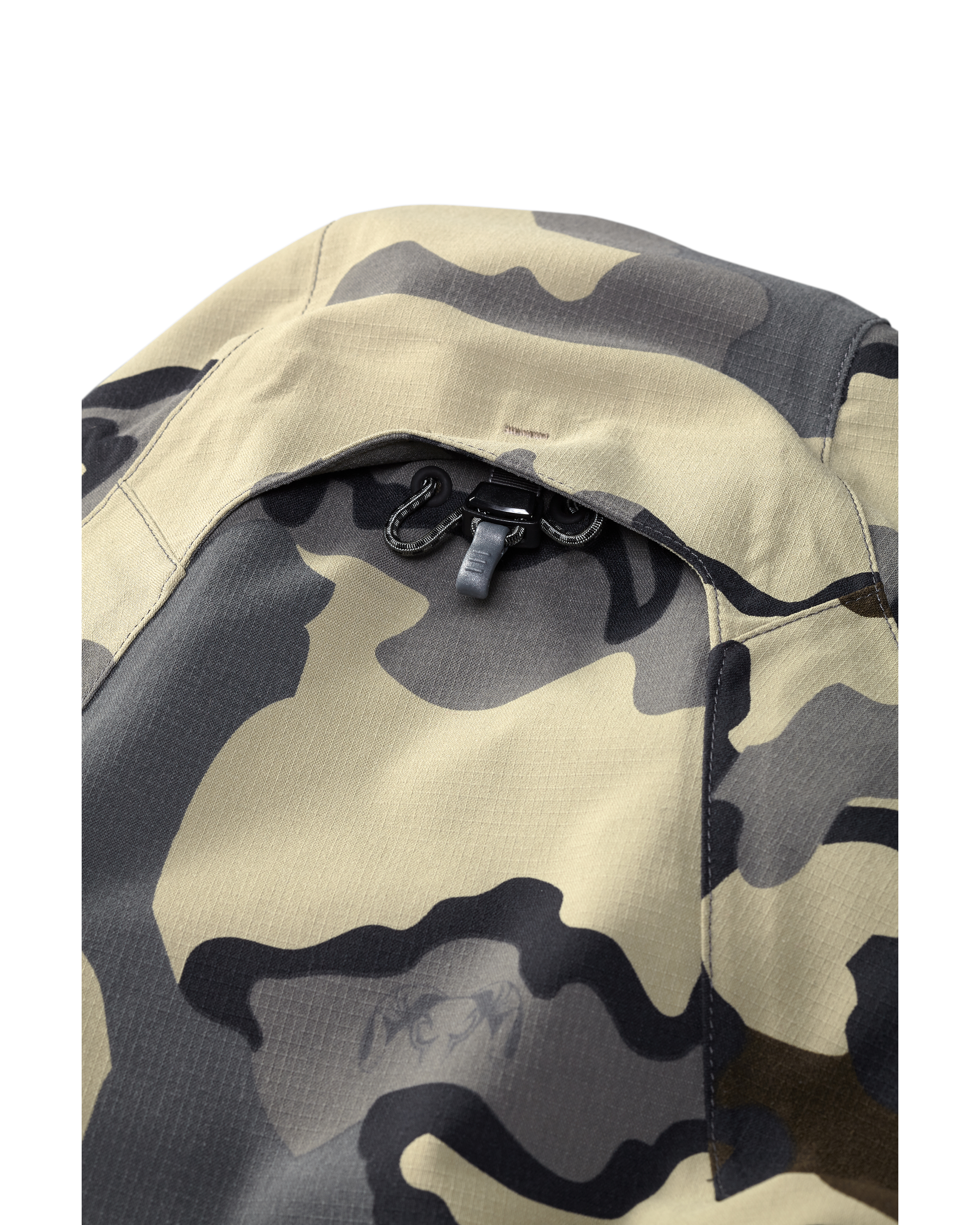 KUIU Kutana Storm Shell Jacket | Vias - Image 5