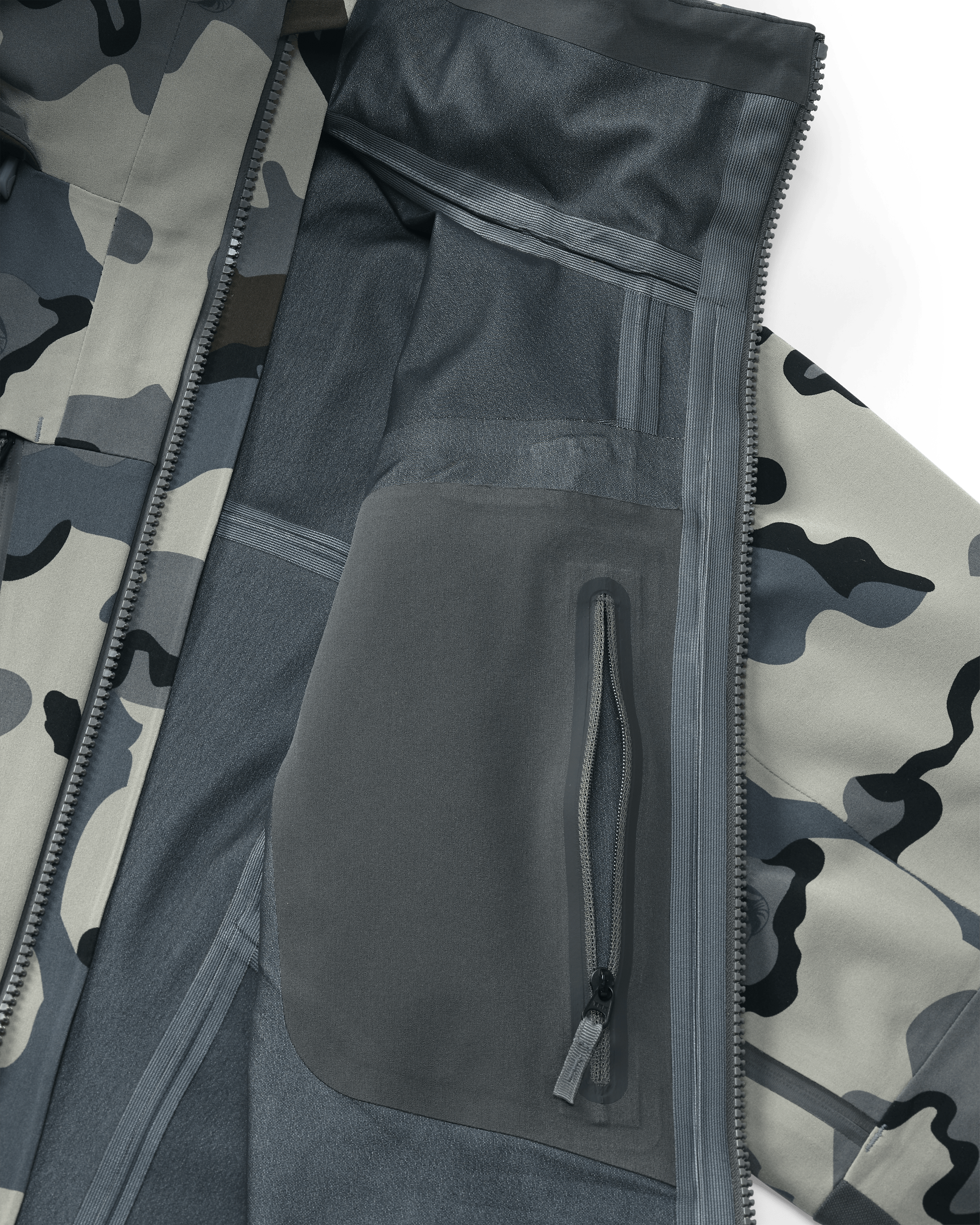Yukon TR Rain Jacket | Vias - Image 5