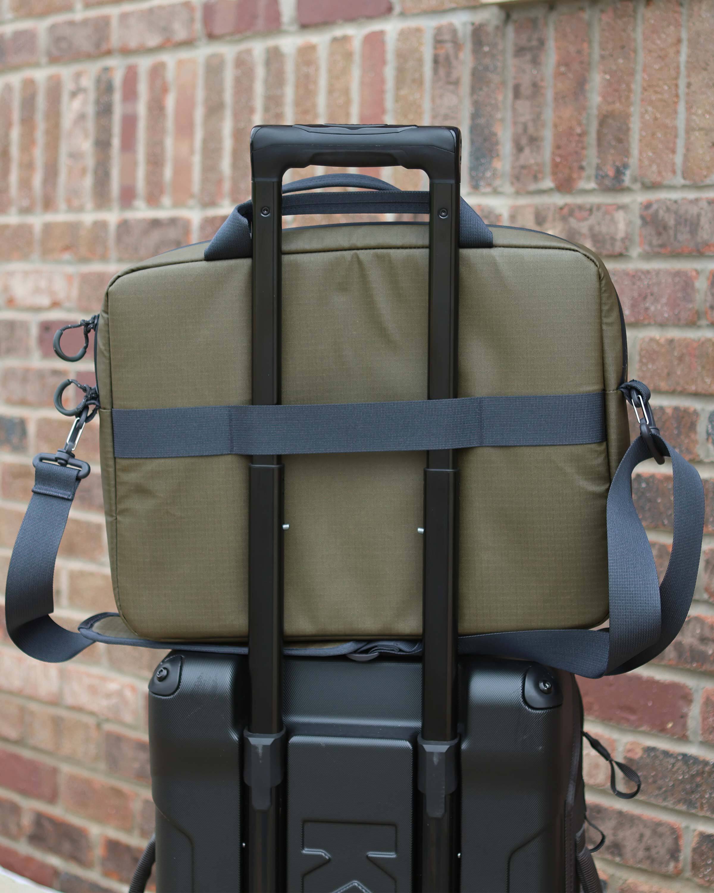Waypoint Messenger Bag | Black - Image 8