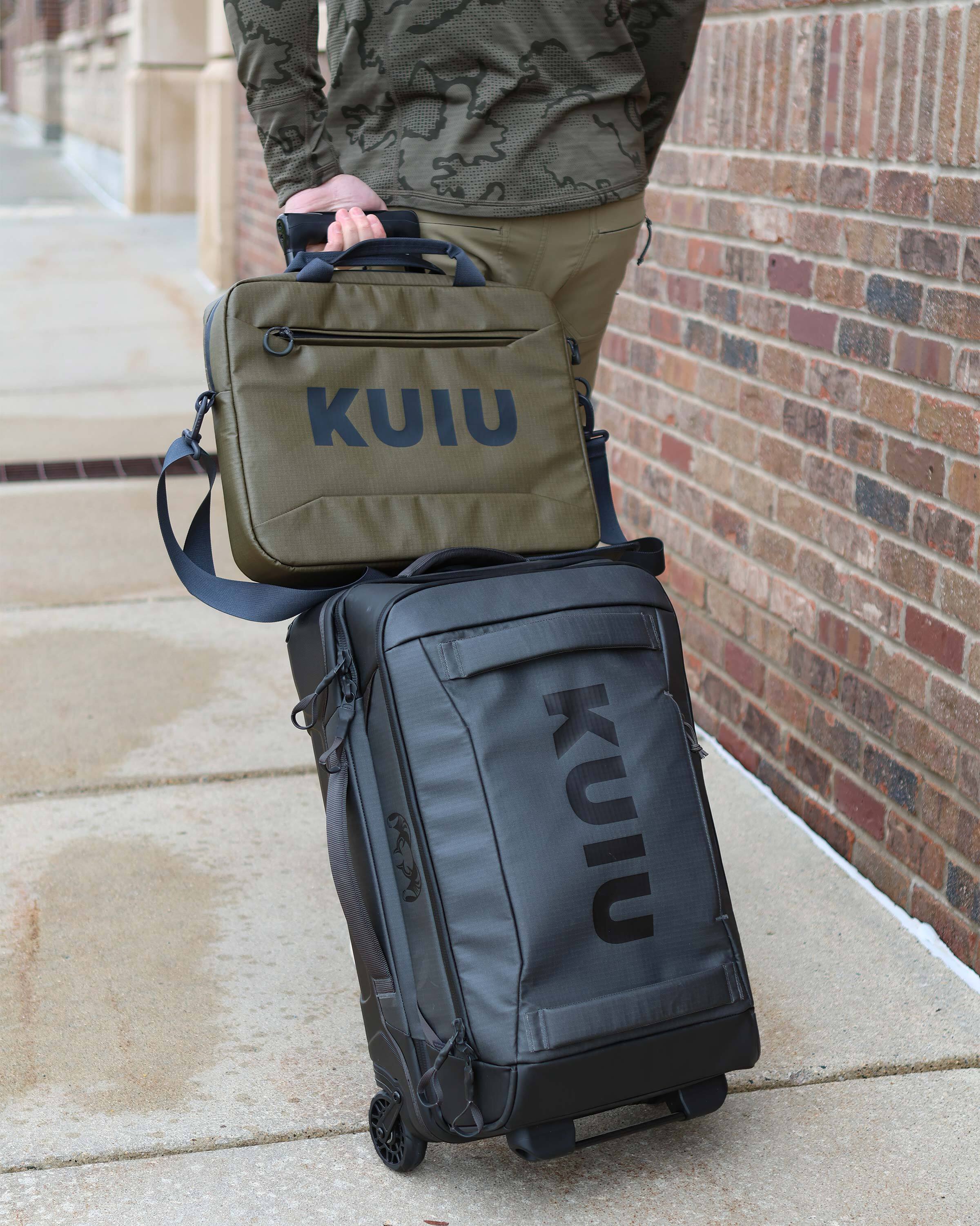 Waypoint Messenger Bag | Black - Image 7