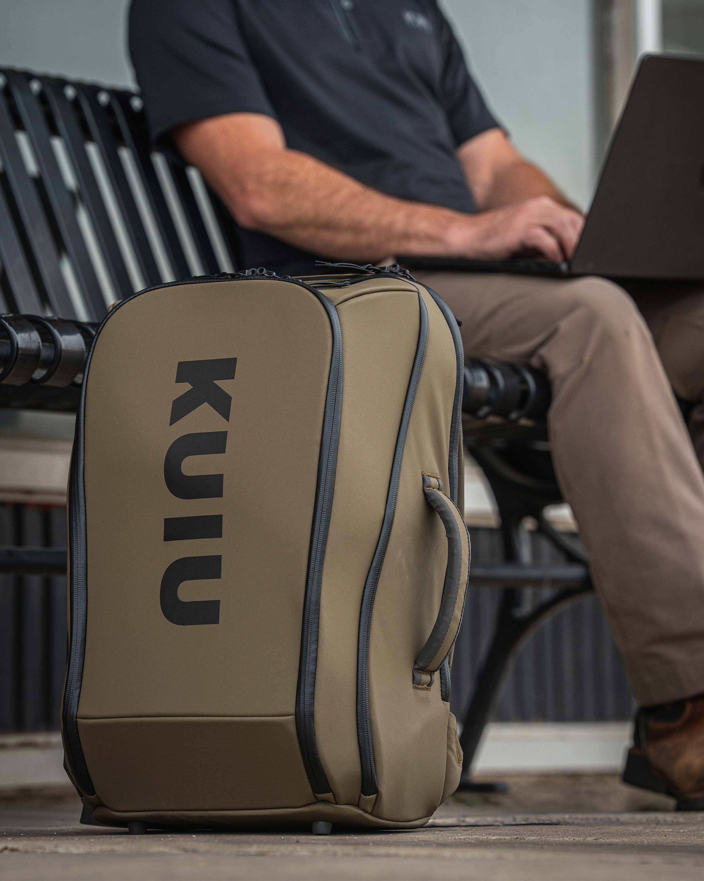 Waypoint Travel Backpack | Gunmetal - Image 7