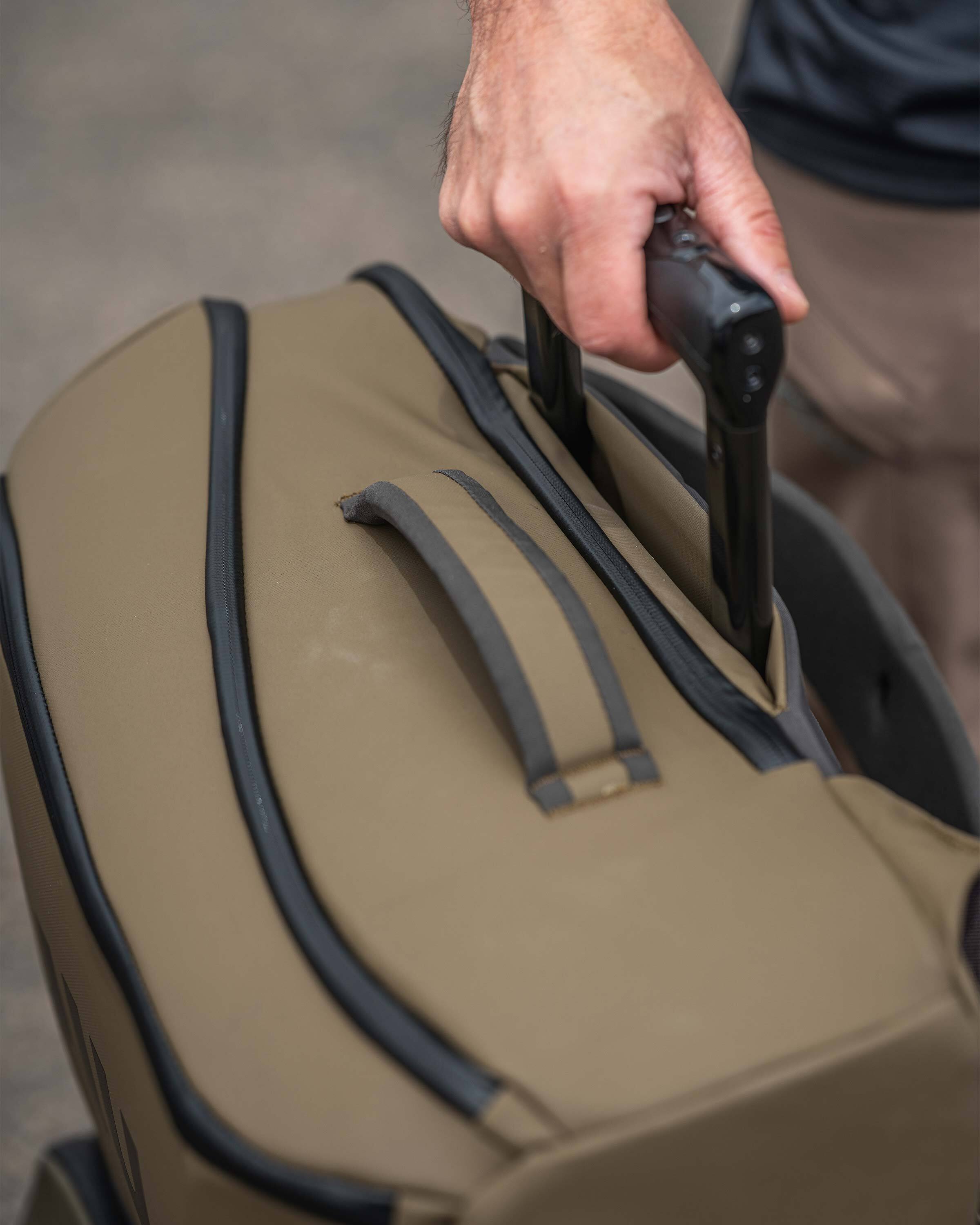 Waypoint Travel Backpack | Gunmetal - Image 10
