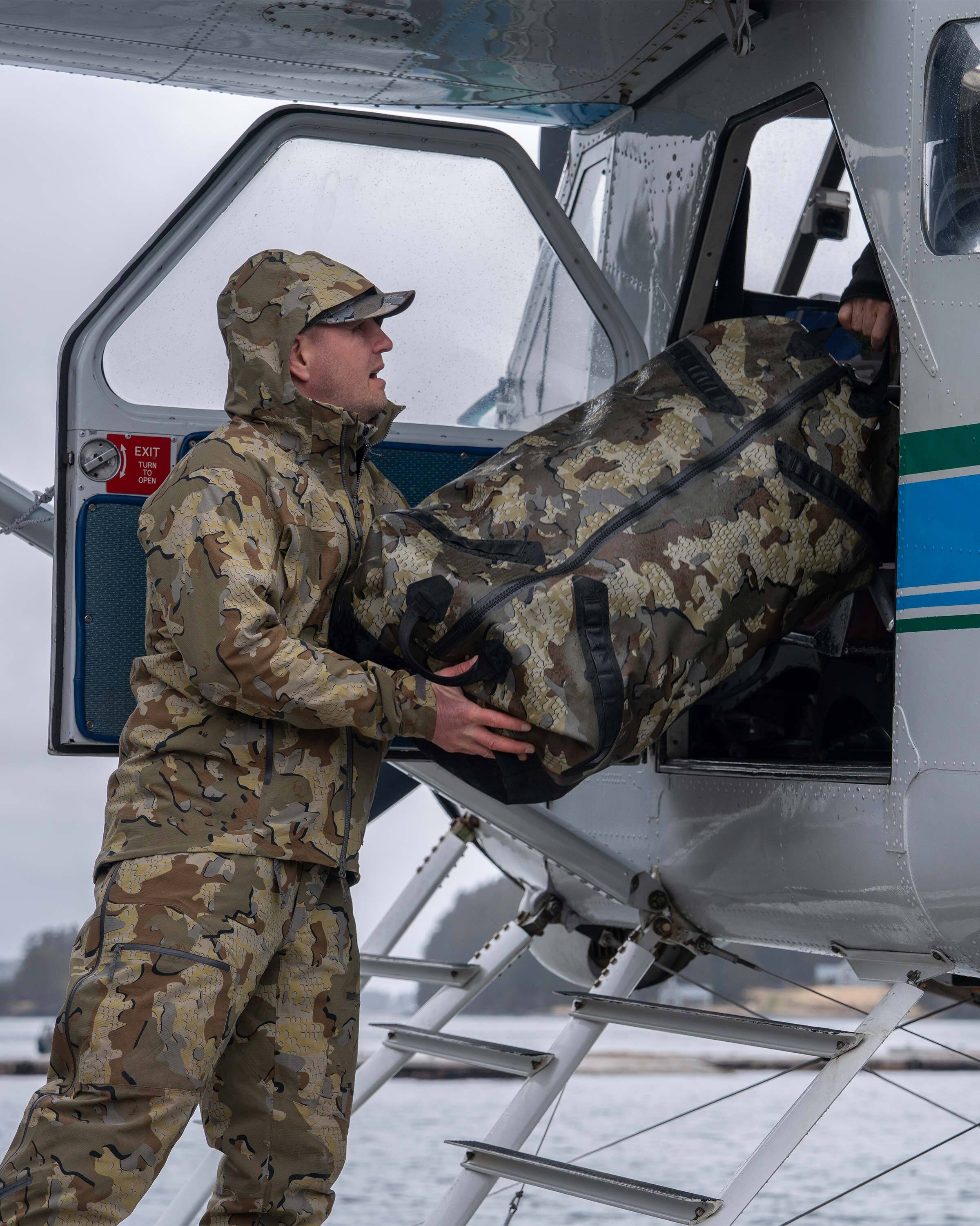 Kodiak 6600 Submersible Duffel | Coyote Brown - Image 13