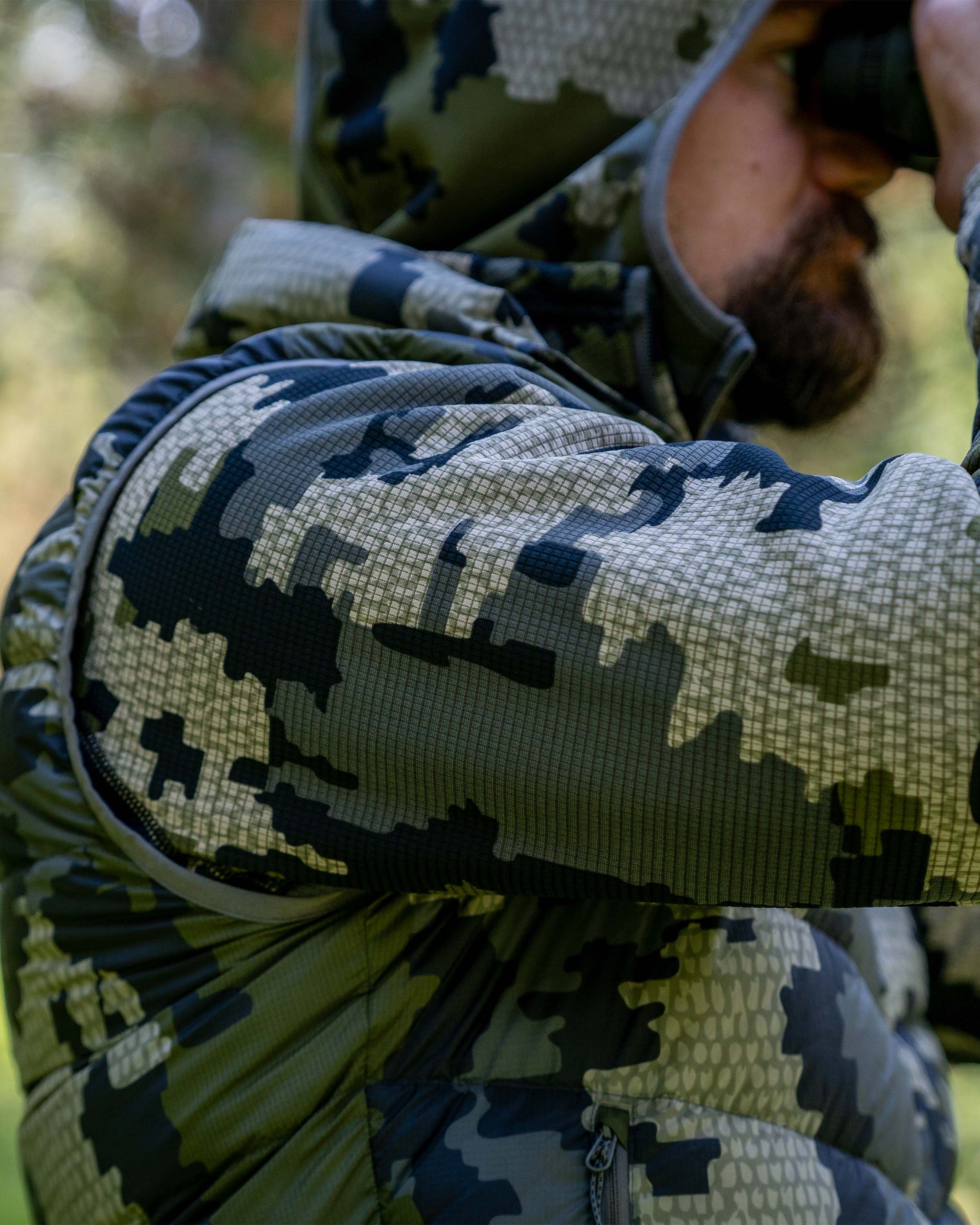 Super Down LT Vest | Valo - Image 4