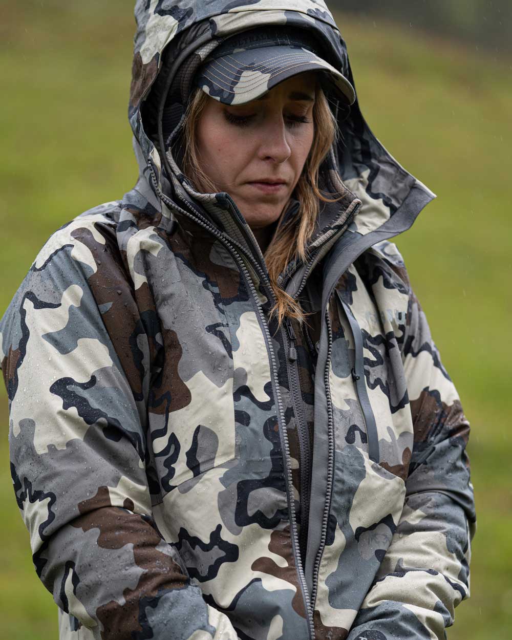 Women's Chugach TR Rain Jacket | Ash - Image 7
