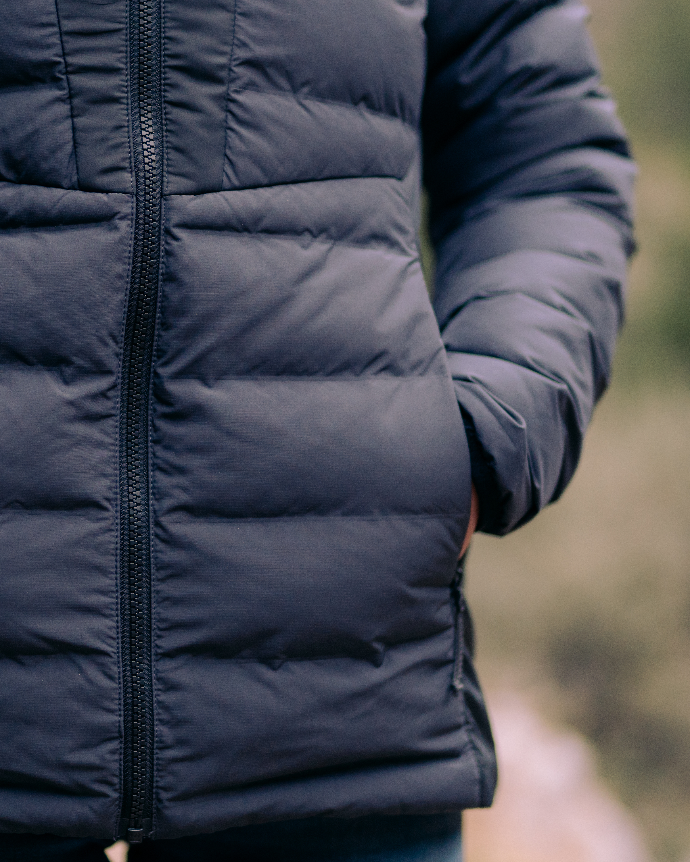 Women's Elements Hooded Jacket | Carbon - Image 5